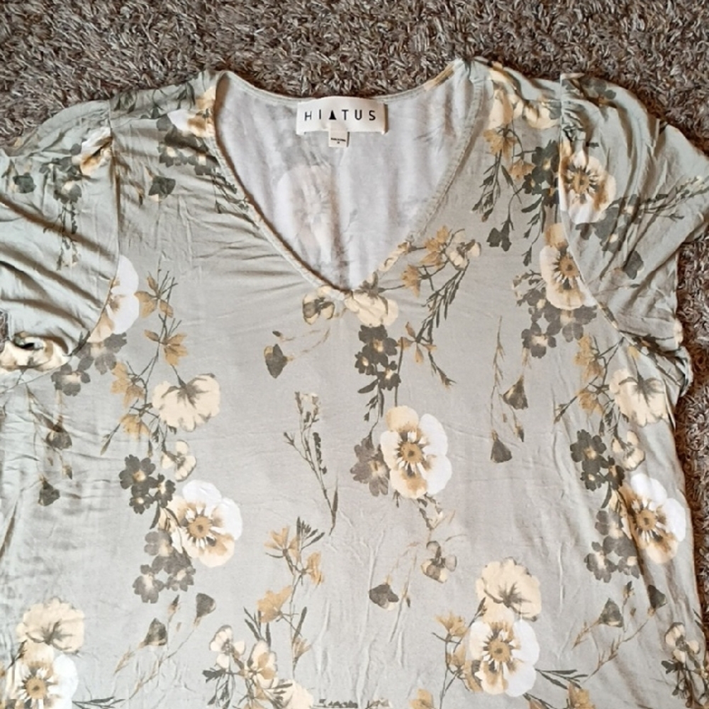 Floral Print Women's Top - Cream and Gray